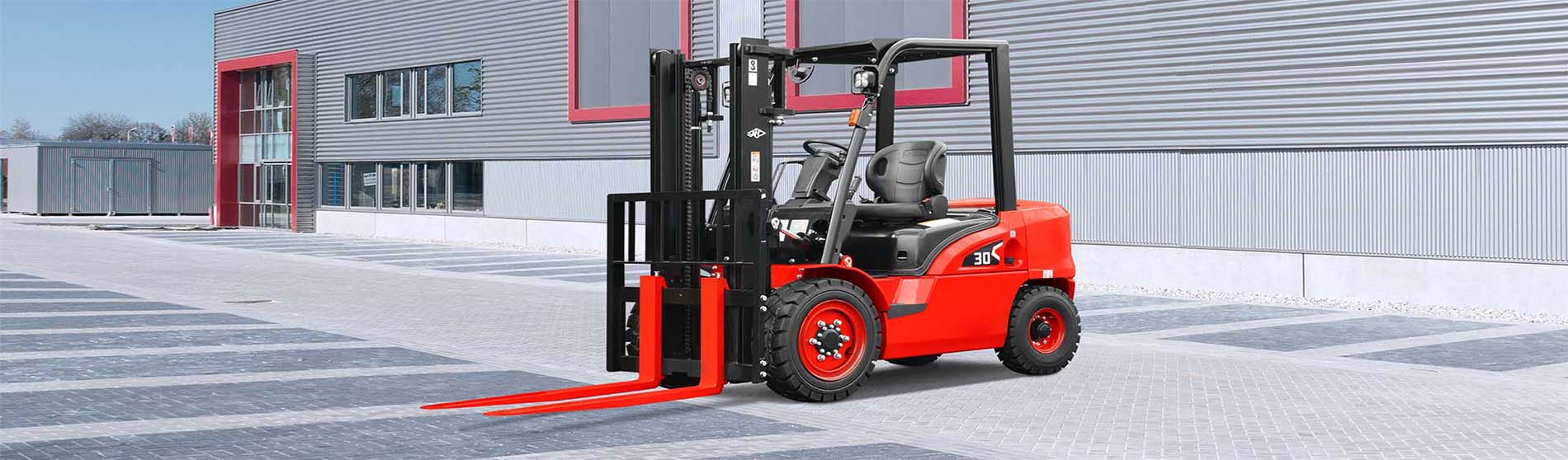 Forklift hire Epping unloading pallets and containers at a commercial site